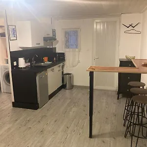 Agreable Et Paisible , Aubagne France